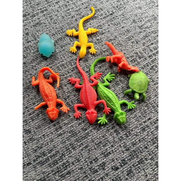 Set Of 7 Colorful Rubber Lizards & Turtles - Picture 3 of 3